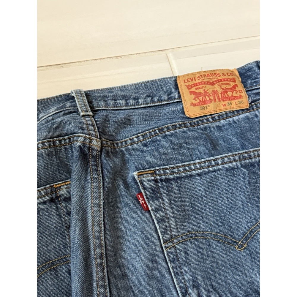 Levis 501 Mens Jeans Tag 36X36 Blue Denim Button Fly Classic 5 Pocket